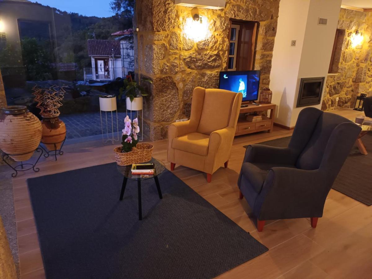Casa De Ferrapilhe Villa Paranhos  Eksteriør bilde